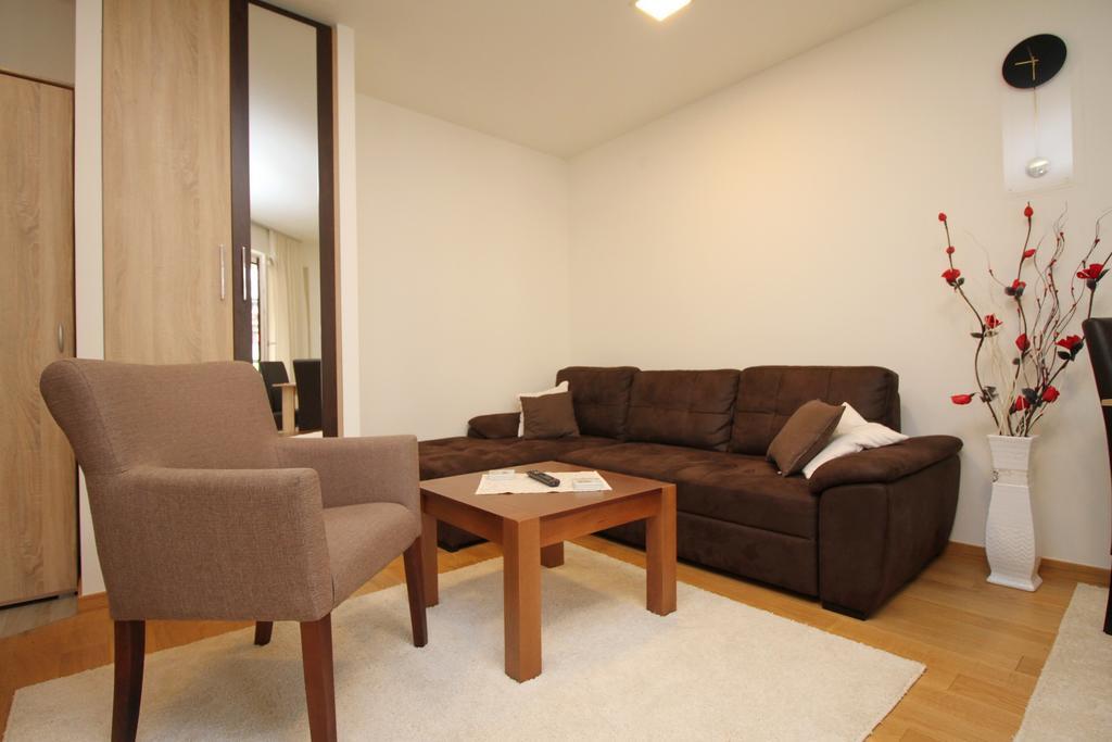 Lux Apartment Lazarevic Zlatibor Exteriör bild